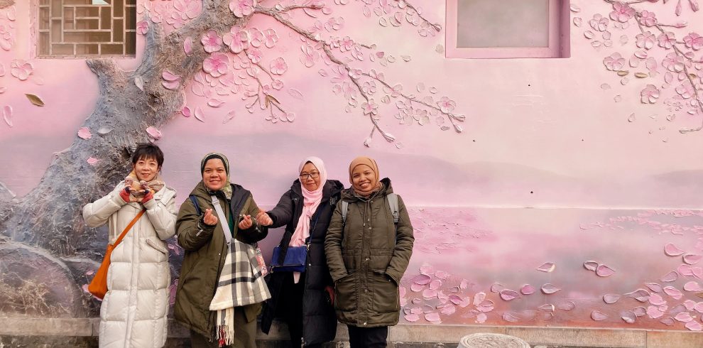 {"ARInfo":{"IsUseAR":false},"Version":"1.0.0","MakeupInfo":{"IsUseMakeup":false},"FaceliftInfo":{"IsChangeEyeLift":false,"IsChangeFacelift":false,"IsChangePostureLift":false,"IsChangeNose":false,"IsChangeFaceChin":false,"IsChangeMouth":false,"IsChangeThinFace":false},"BeautyInfo":{"SwitchMedicatedAcne":false,"IsAIBeauty":false,"IsBrightEyes":false,"IsSharpen":false,"IsOldBeauty":false,"IsReduceBlackEyes":false},"HandlerInfo":{"AppName":2},"FilterInfo":{"IsUseFilter":false}}